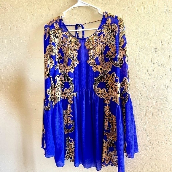 COPY - FREE People Blue symphony lightweight flowy mini dress/top w bell sleeves - Picture 8 of 16